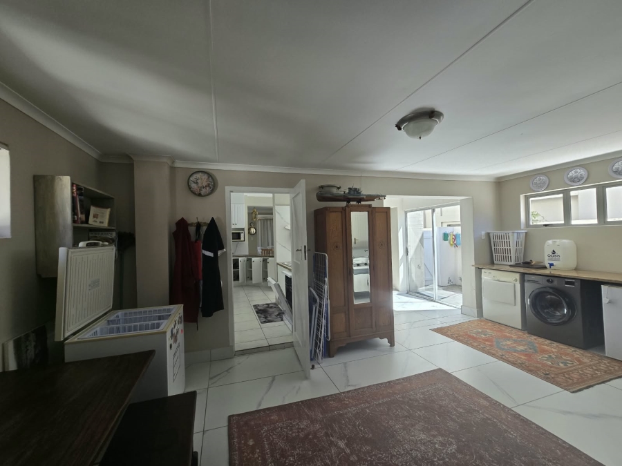 4 Bedroom Property for Sale in Royal Alfred Marina Eastern Cape